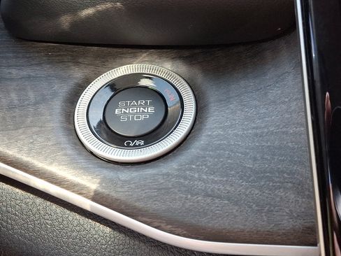 Certified 2023 Jeep Grand Cherokee Limited AWD/4WD image 26