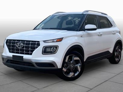 Certified 2025 Hyundai Venue SEL