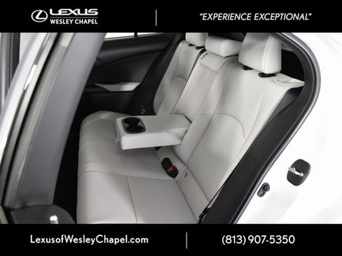 Used 2023 Lexus UX 250h F Sport image 23