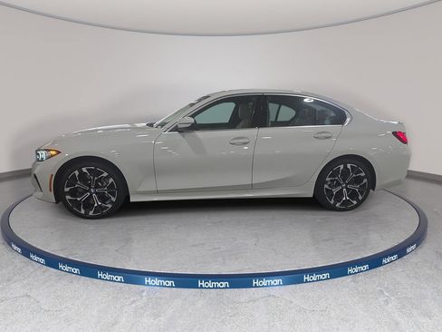 Used 2026 BMW 330i Sedan w/ Convenience Package RWD image 9