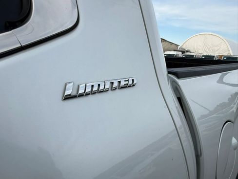 Used 2022 Toyota Tundra Limited AWD/4WD image 15