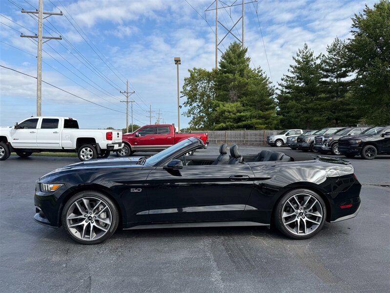 Used 2015 Ford Mustang GT Premium w/ Equipment Group 401A RWD image 5