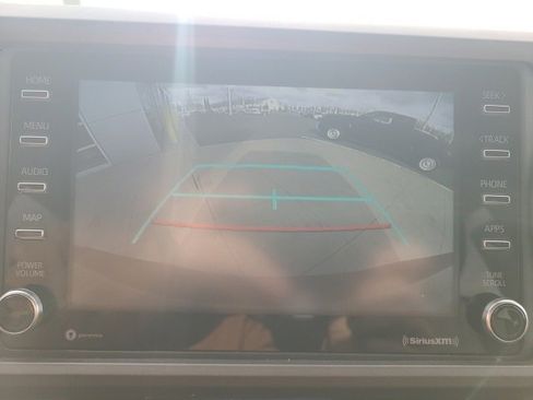 Used 2023 Toyota Tacoma TRD Off-Road image 31