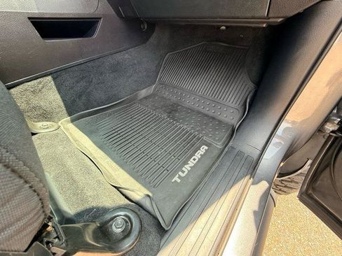 Used 2019 Toyota Tundra SR5 AWD/4WD image 22