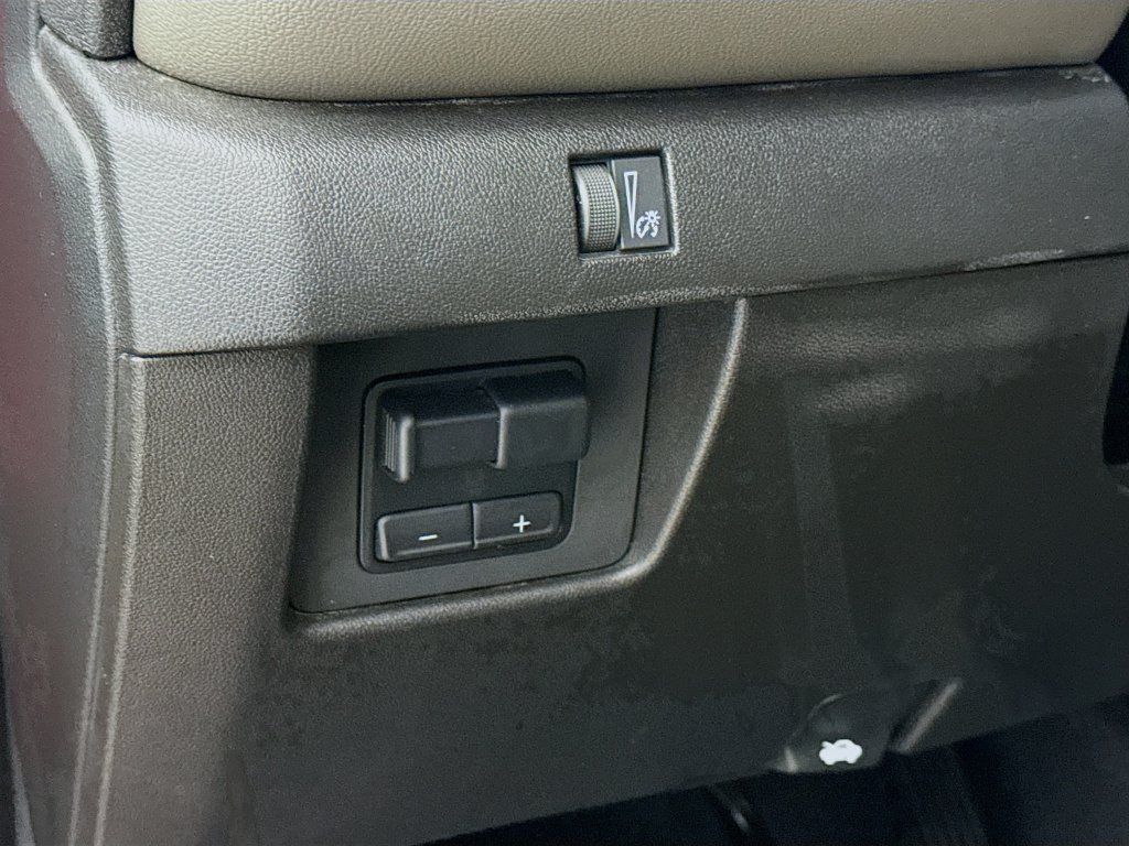 Used 2024 Chevrolet Colorado ZR2 w/ ZR2 Convenience Package III AWD/4WD image 10