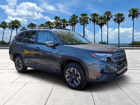 Certified 2025 Subaru Forester Premium image 2