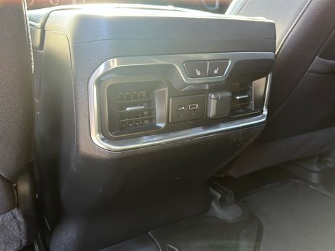 Used 2023 GMC Sierra 2500 AT4 w/ AT4 Premium Plus Package image 8