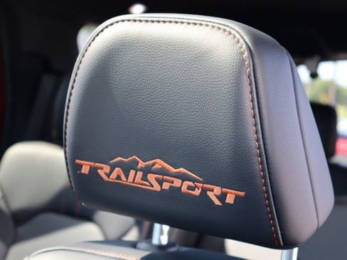 Used 2024 Honda Pilot TrailSport image 41