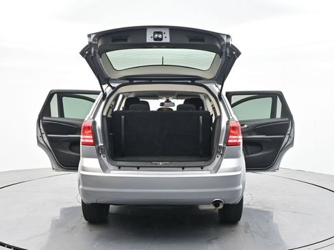 Used 2018 Dodge Journey SE image 44