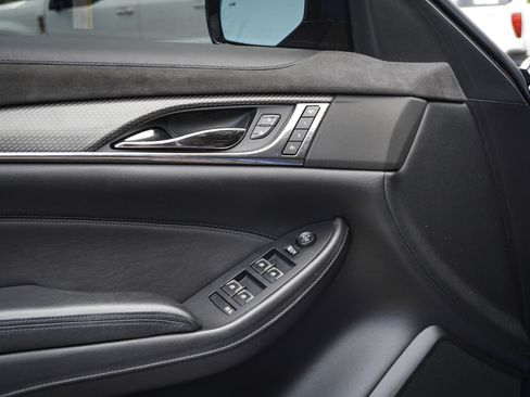 Used 2019 Cadillac CTS V w/ Carbon Fiber Package image 17