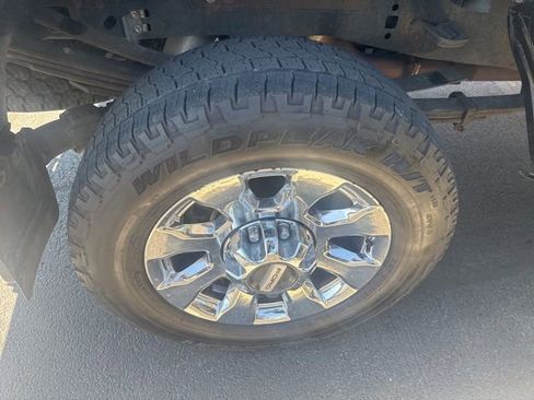 Used 2017 Ford F350 Lariat w/ Lariat Ultimate Package image 7