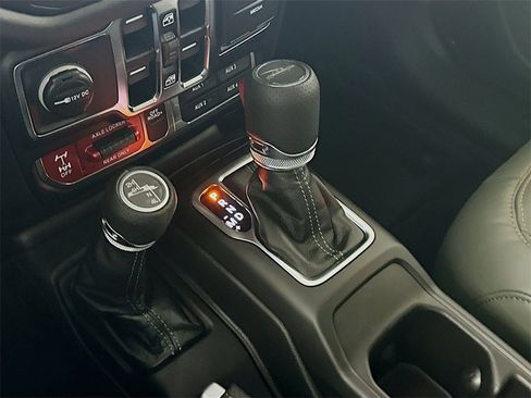 New 2026 Jeep Gladiator Mojave w/ Technology Group image 12