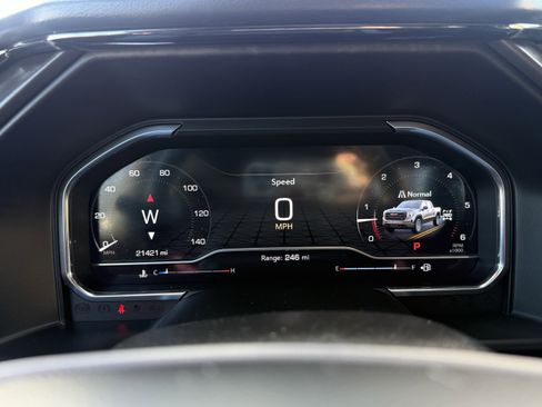 Used 2024 GMC Sierra 1500 AT4 w/ AT4 Premium Package image 16