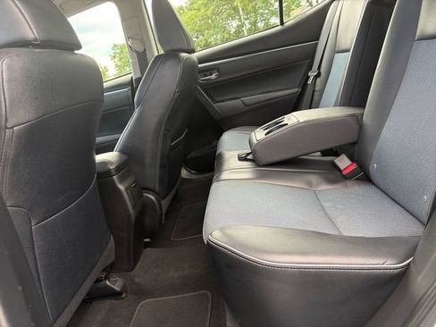Used 2016 Toyota Corolla S FWD image 18
