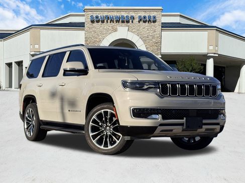 Used 2022 Jeep Wagoneer Series II w/ Premium Group I image 1