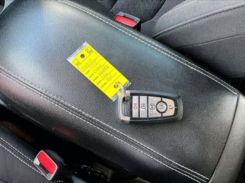 Used 2024 Ford Escape Active image 32