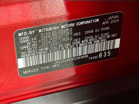 Used 2024 Mitsubishi Outlander SE image 12