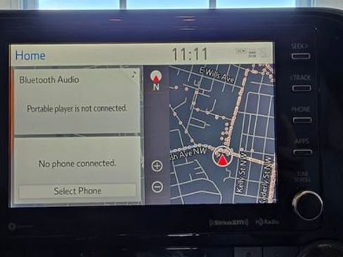 Used 2022 Toyota Highlander XLE image 19