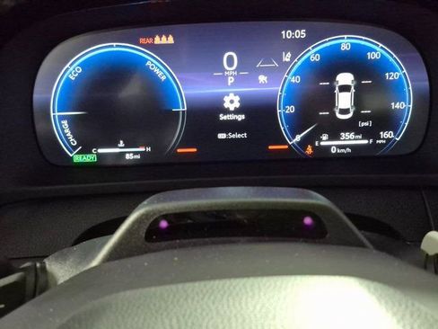 New 2026 Toyota Crown Platinum image 12