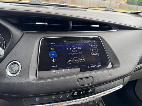 Used 2020 Cadillac XT4 Premium Luxury w/ LPO, Radiant Package FWD image 25