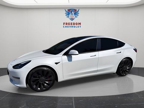 Used 2023 Tesla Model 3 Performance AWD/4WD image 2