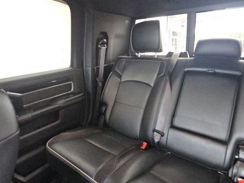 Used 2022 RAM 3500 Laramie AWD/4WD image 10