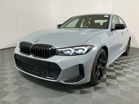 New 2026 BMW 330i Sedan w/ M Sport Package RWD image 2