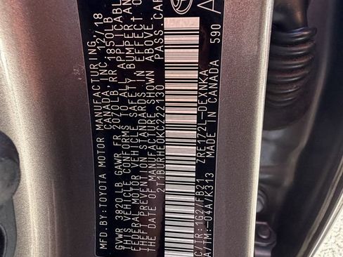 Used 2019 Toyota Corolla LE FWD image 32