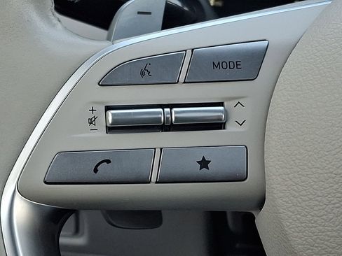 Used 2023 Hyundai Palisade Calligraphy image 22