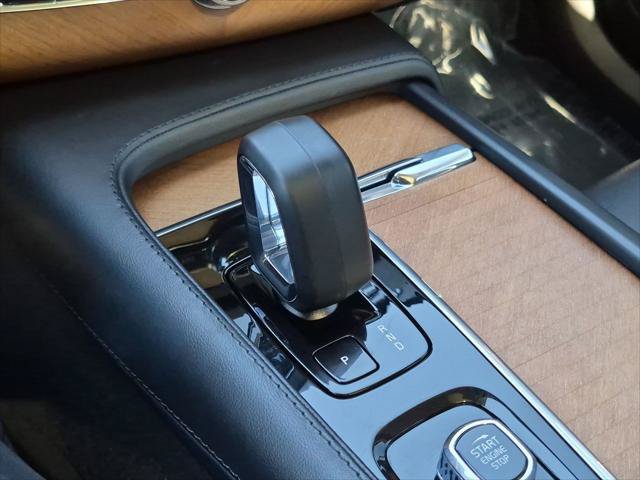 Certified 2024 Volvo XC90 B6 Plus AWD/4WD image 20