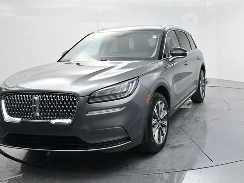 Used 2022 Lincoln Corsair Reserve image 3