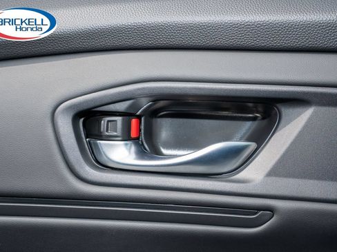 Certified 2025 Honda Accord SE image 29