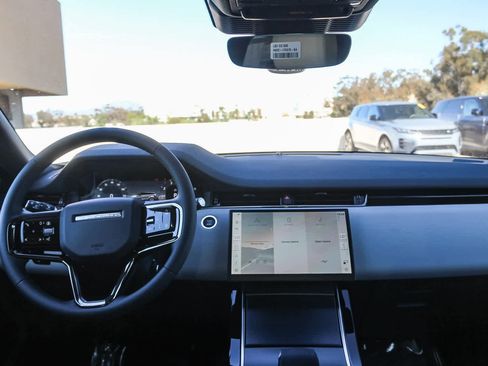 New 2026 Land Rover Range Rover Evoque S image 12