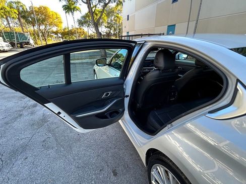 Used 2024 BMW 330i Sedan w/ Convenience Package image 38
