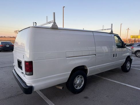 Used 2013 Ford E-350 and Econoline 350 Extended Super Duty w/ PWR Group image 3