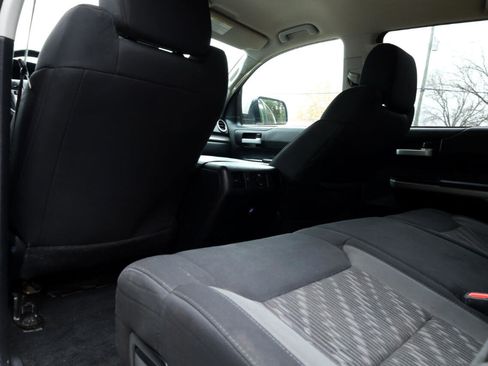 Used 2018 Toyota Tundra SR5 image 40