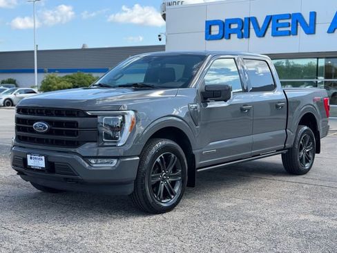 Used 2021 Ford F150 Lariat w/ Equipment Group 502A High AWD/4WD image 4