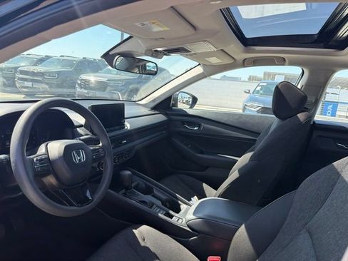 Used 2025 Honda Accord SE image 3