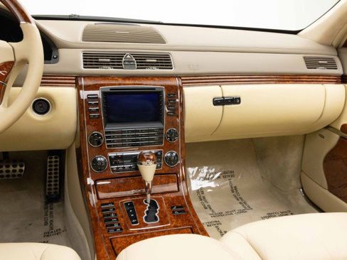 Used 2004 Maybach 57 image 26