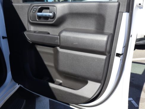 Certified 2024 Chevrolet Silverado 2500 Custom w/ Custom Value Package image 35