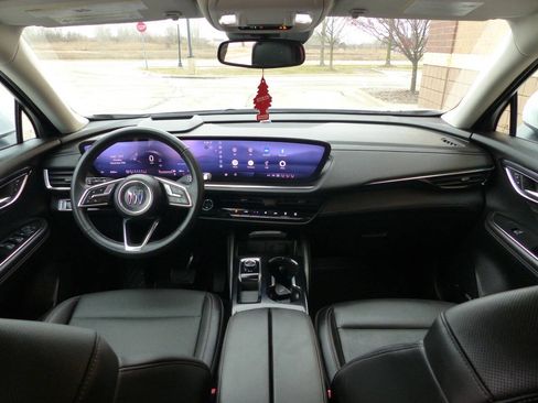 Used 2024 Buick Envision Preferred AWD/4WD image 40
