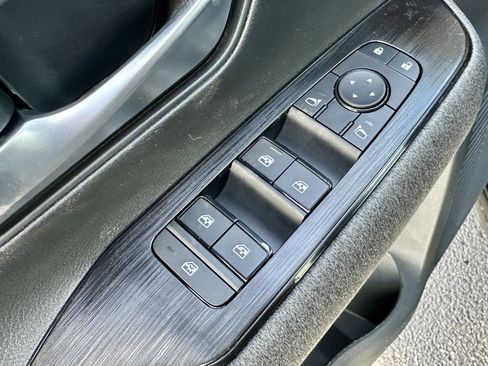 New 2026 Nissan Kicks SV image 26