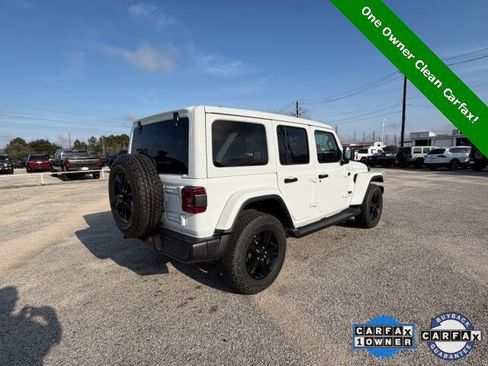 Used 2023 Jeep Wrangler Unlimited Sahara image 3