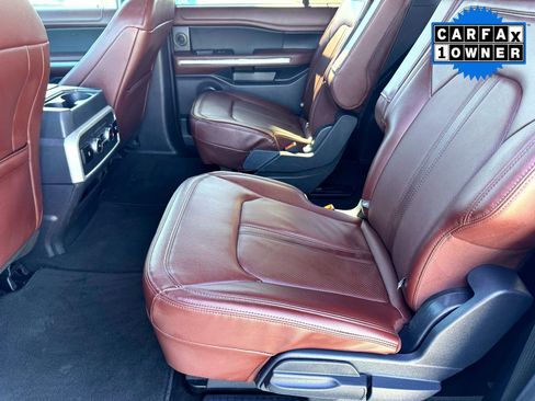 Used 2024 Ford Expedition Max Limited image 19