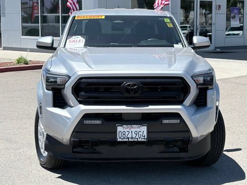 Used 2024 Toyota Tacoma SR5 AWD/4WD image 3