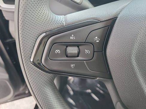 New 2026 Chevrolet TrailBlazer LT w/ Midnight Edition FWD image 25
