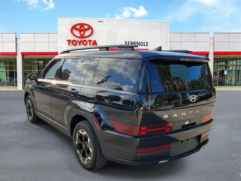 Used 2025 Hyundai Santa Fe SEL image 4