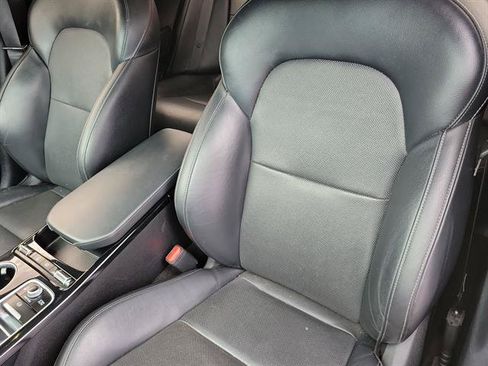 Used 2022 Kia Stinger GT-Line RWD image 5