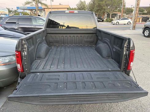 Used 2017 Ford F150 XL w/ Equipment Group 101A Mid RWD image 6