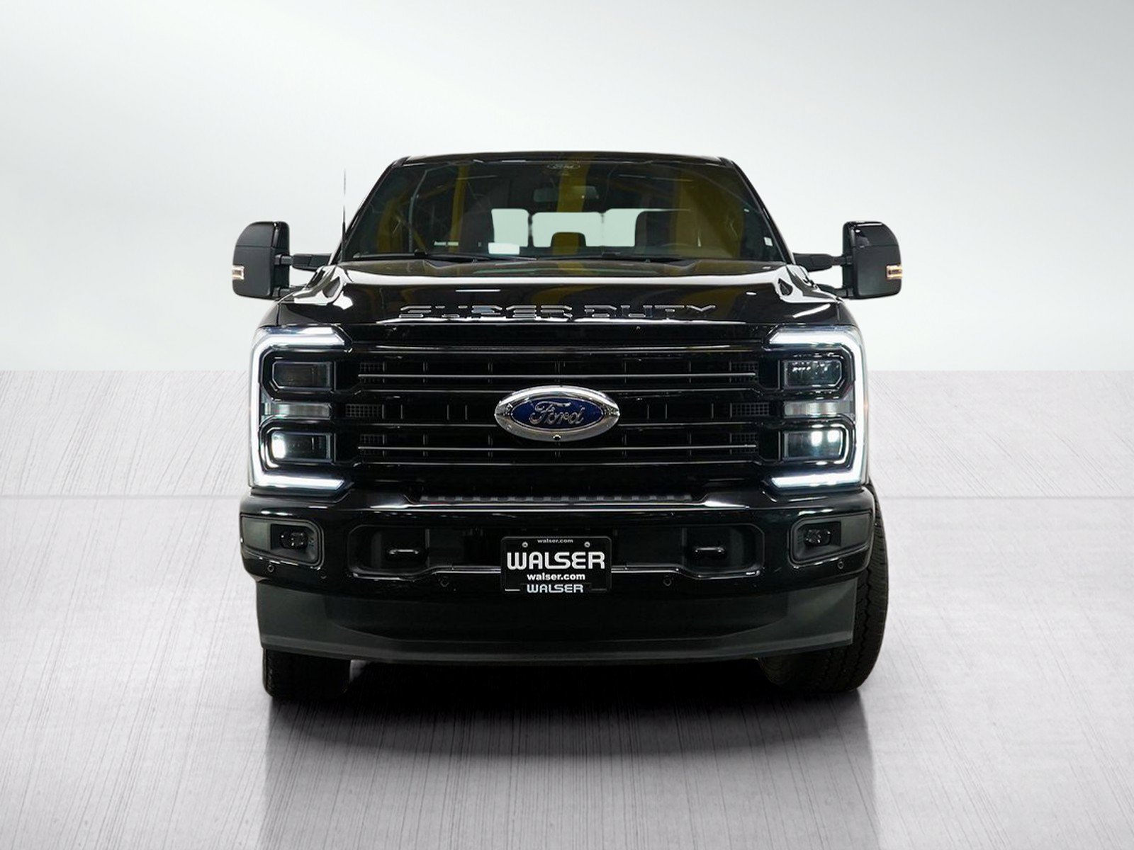 Used 2025 Ford F350 Platinum AWD/4WD image 8